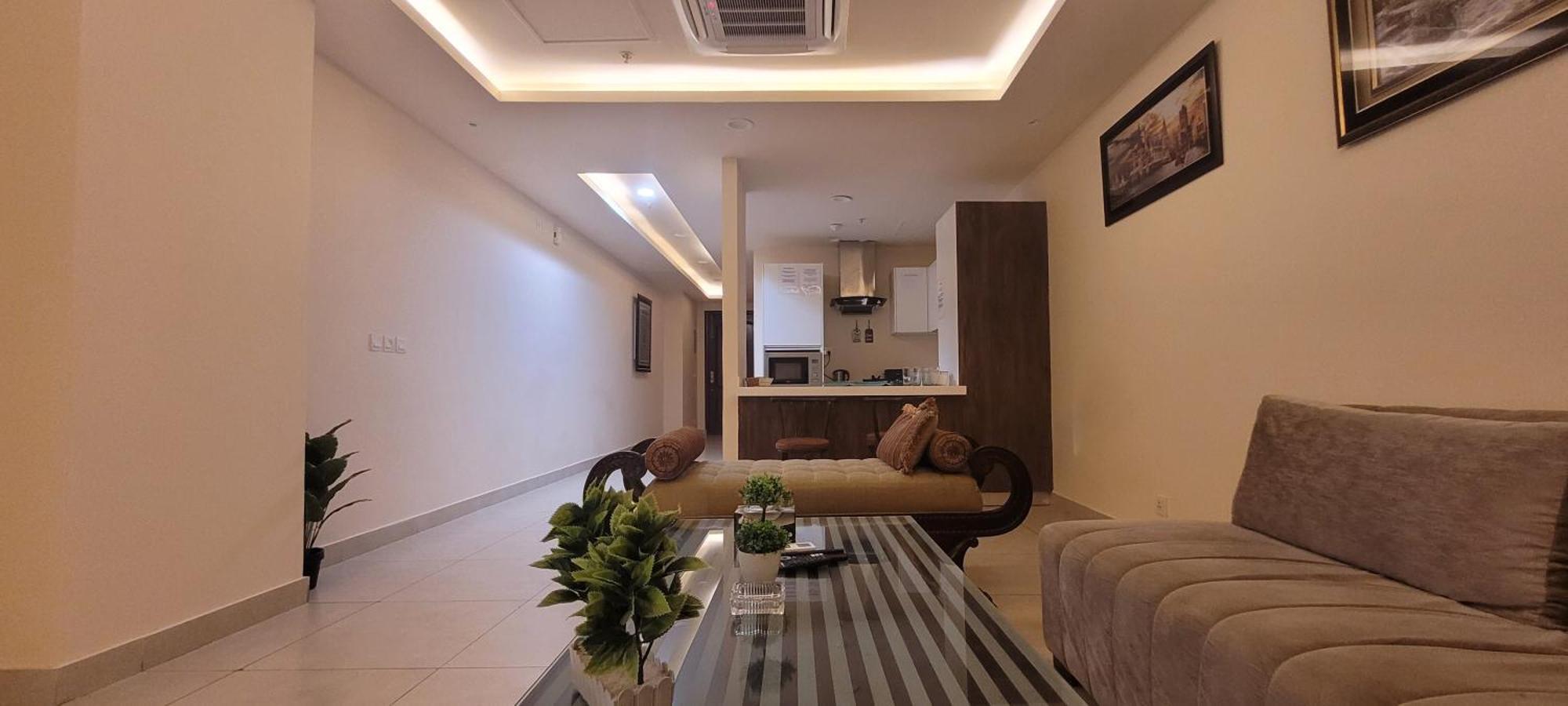 Gold Crest - Luxury Hotel Serviced Apartments Dha Phase 4 Lahore By Lmy Luaran gambar