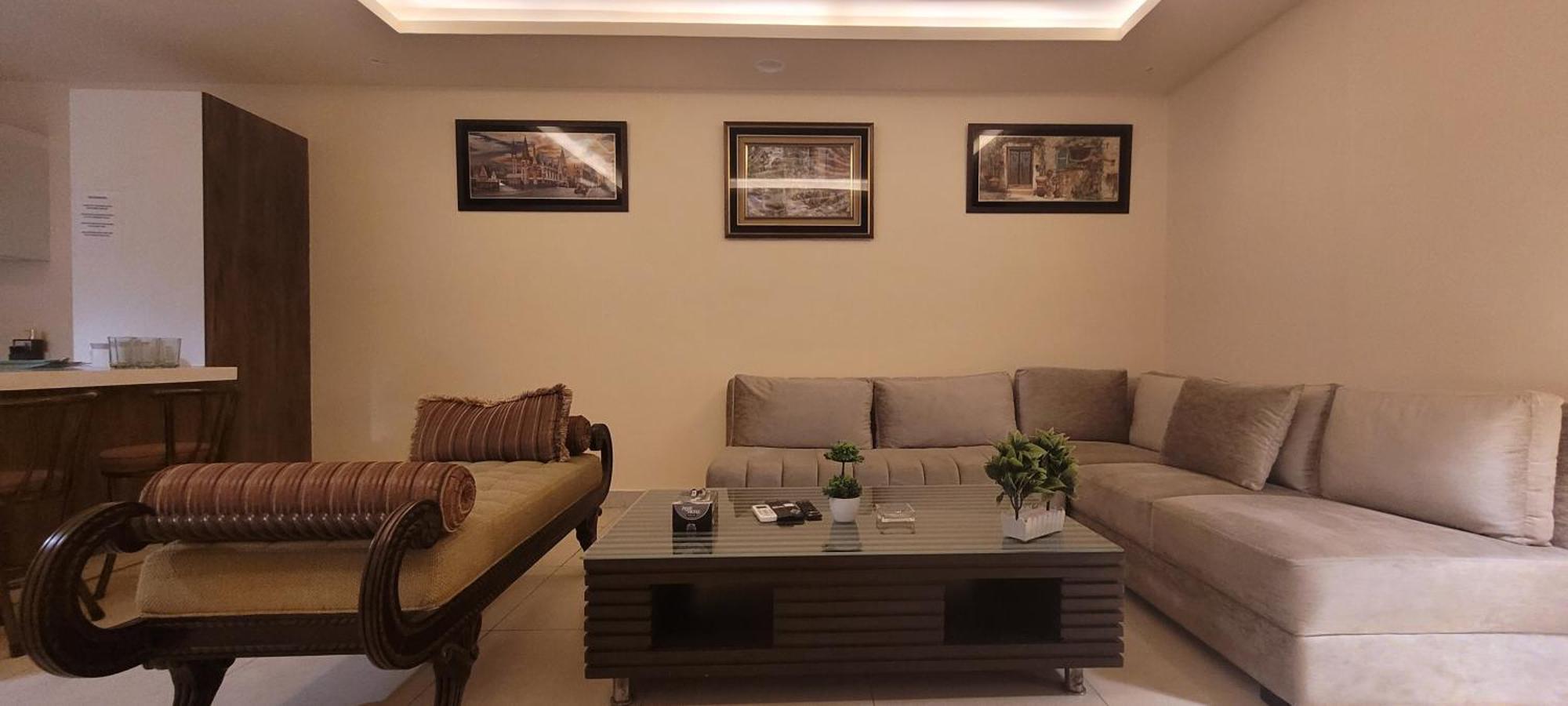 Gold Crest - Luxury Hotel Serviced Apartments Dha Phase 4 Lahore By Lmy Luaran gambar