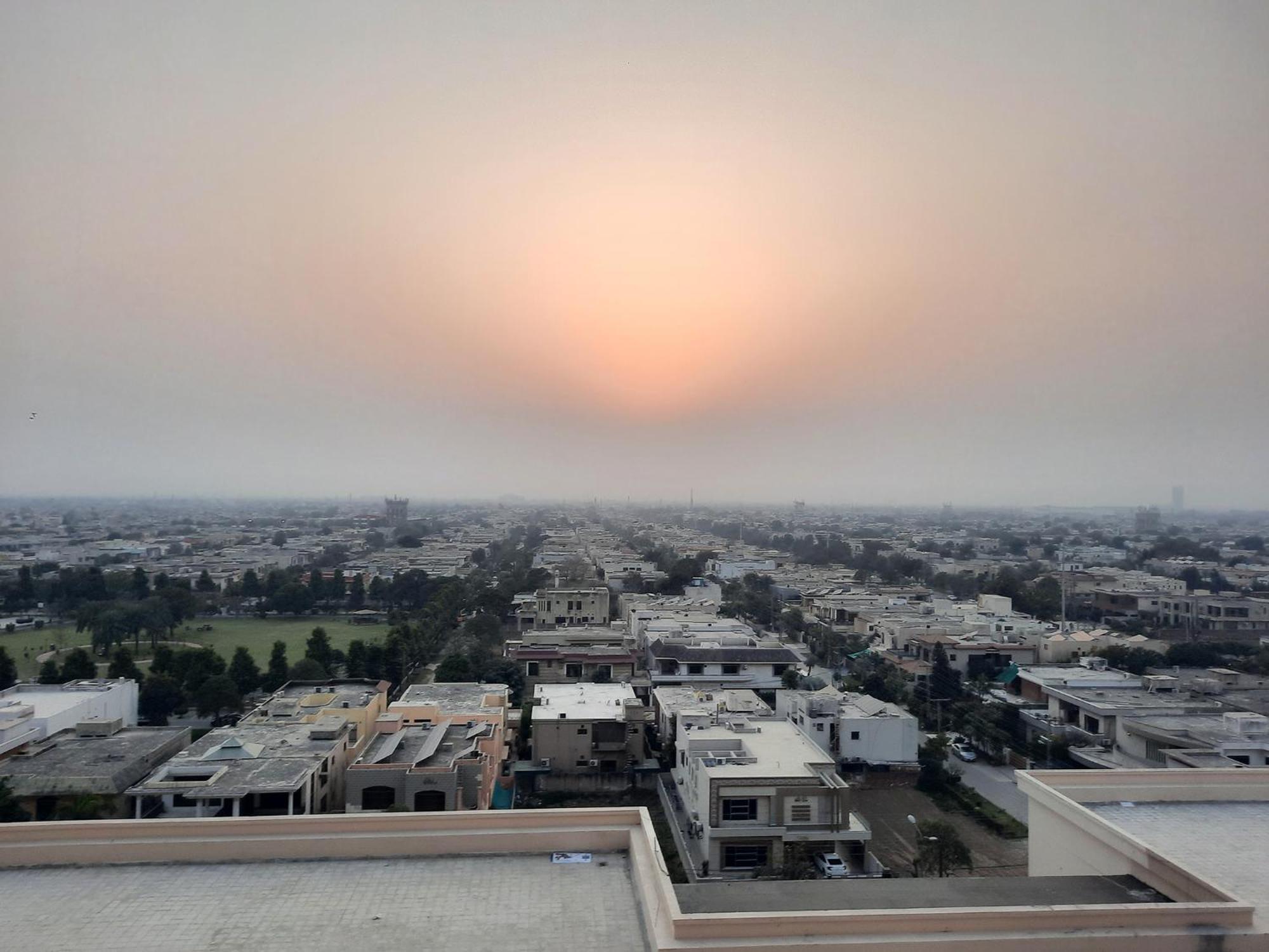 Gold Crest - Luxury Hotel Serviced Apartments Dha Phase 4 Lahore By Lmy Luaran gambar