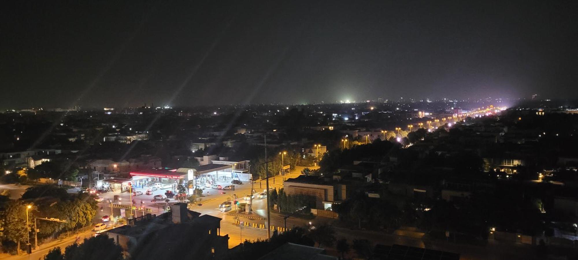 Gold Crest - Luxury Hotel Serviced Apartments Dha Phase 4 Lahore By Lmy Luaran gambar