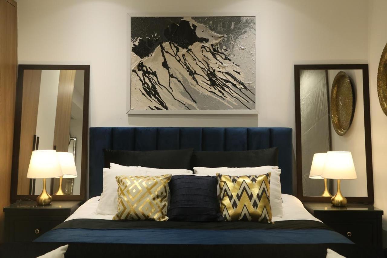 Gold Crest - Luxury Hotel Serviced Apartments Dha Phase 4 Lahore By Lmy Luaran gambar